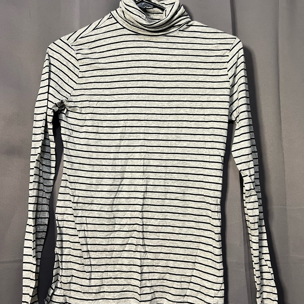 Striped Turtleneck Long Sleeve Top